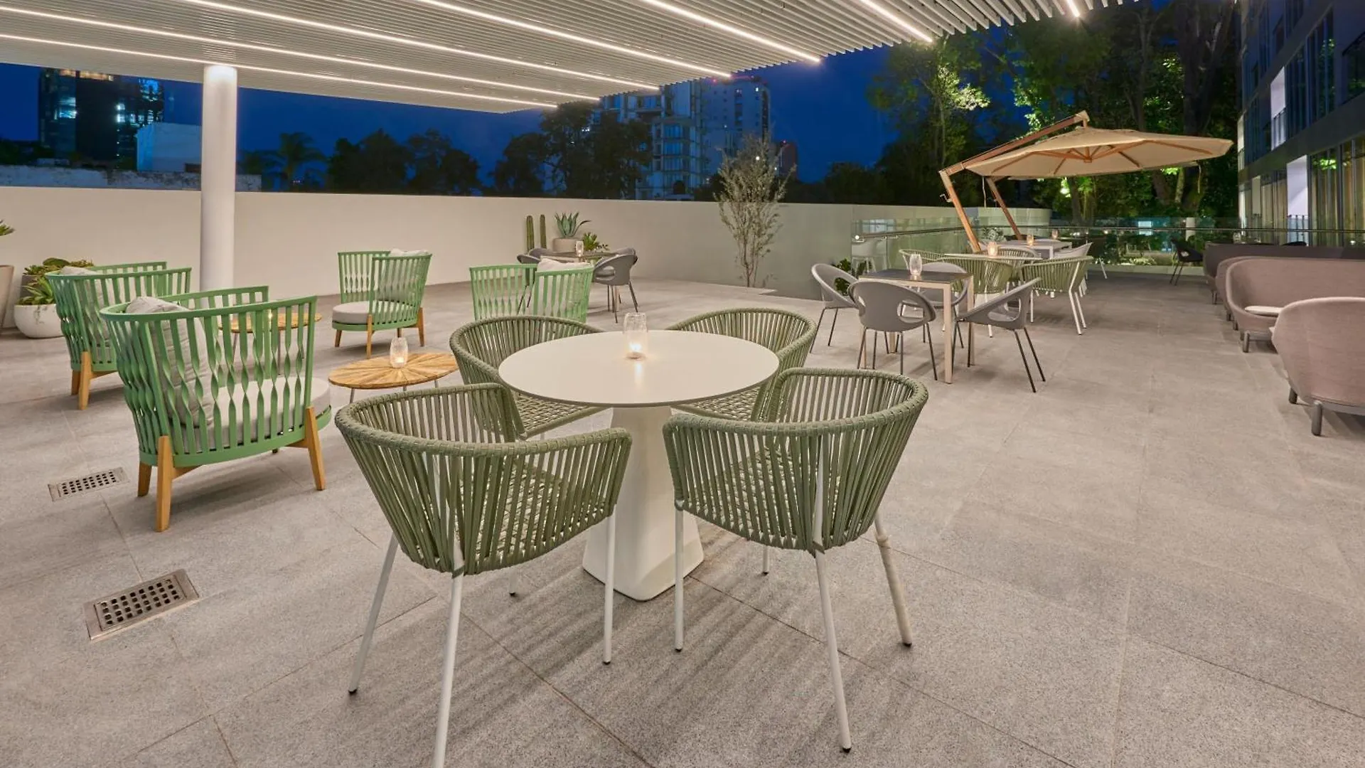 **** Hotel City Express Plus Guadalajara Providencia México