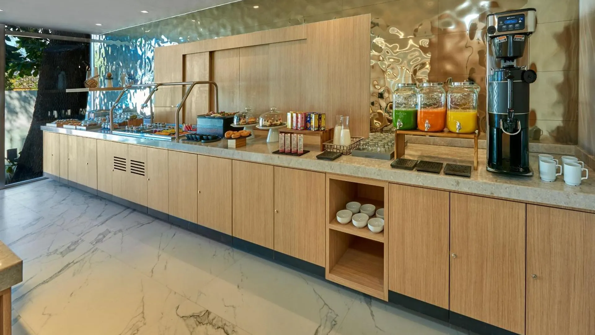 **** Hotel City Express Plus By Marriott Guadalajara Providencia Mexico