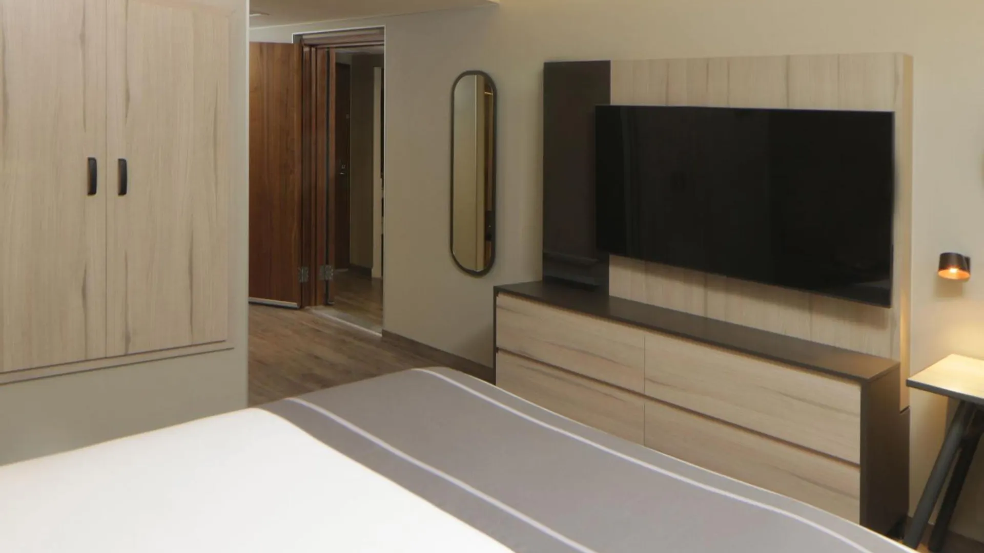 City Express Plus By Marriott Guadalajara Providencia 4*,